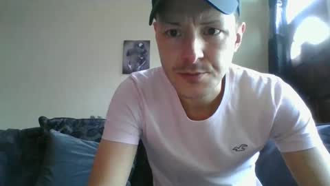 sexy lad looking for fun online show from 02/02/25, 02:24