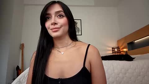 Snapshot of sammarastone chatting on 12/04/24, 09:02 Maria online show from 12/04/24, 09:02