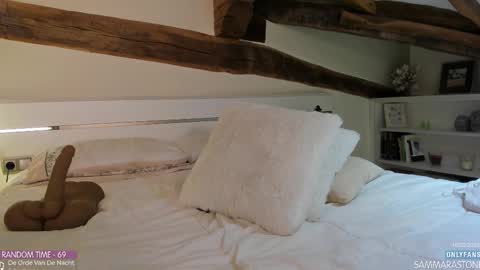 Snapshot of sammarastone chatting on 02/18/25, 09:42 Maria online show from 02/18/25, 09:42