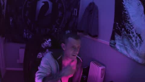 sammiboi38 online show from 12/20/24, 08:23