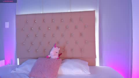 Snapshot of sammy__rose chatting on 04/04/26, 09:56 Sammy Rose online show from 04/04/26, 09:56