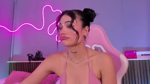 Snapshot of sammy__rose chatting on 05/21/26, 08:38 Sammy Rose online show from 05/21/26, 08:38
