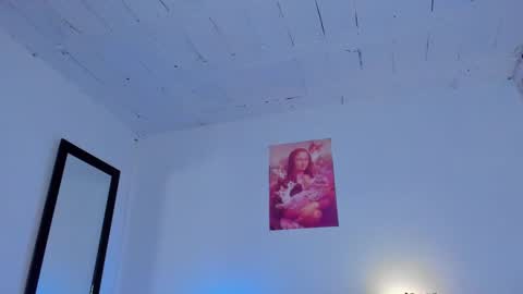 Snapshot of sammy_greyy1 chatting on 09/19/25, 03:52 sammy_greyy1 online show from 09/19/25, 03:52