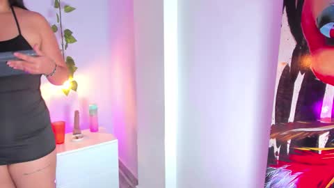 Samantha online show from 01/12/26, 12:16