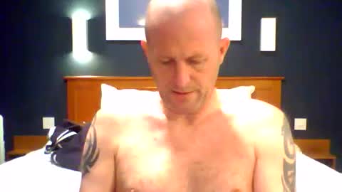 sammyb1821 online show from 10/23/25, 11:42