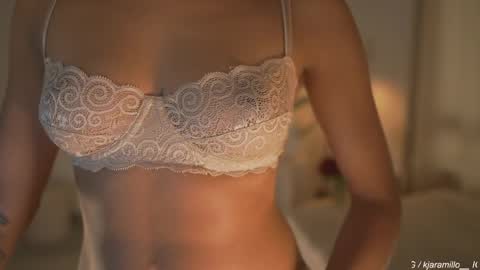 Sam online show from 04/08/26, 07:36