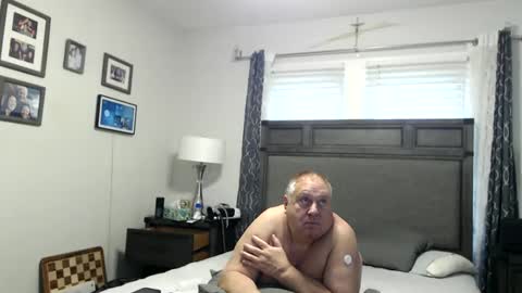 sammyp1956 online show from 12/30/24, 05:55