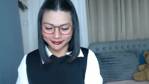 Snapshot of sammypretty19 chatting on 02/13/26, 01:18 im throat fucker online show from 02/13/26, 01:18