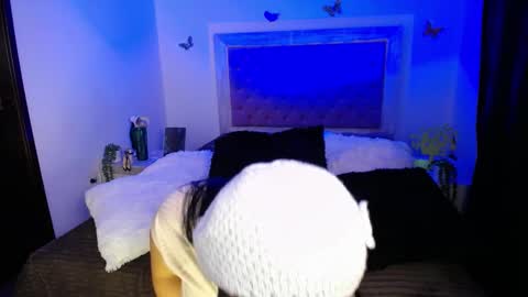 Sammy online show from 01/01/25, 08:24