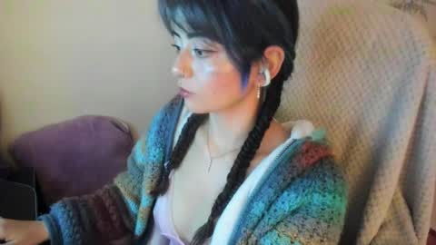   online show from 12/16/25, 09:25