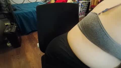 Snapshot of sammytimelove chatting on 11/22/25, 12:53 Sammy Time online show from 11/22/25, 12:53