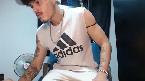 sammy model independiente online show from 09/18/25, 09:39