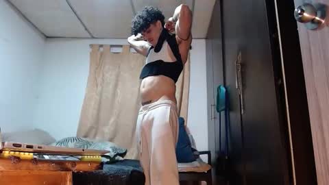 sammy model independiente online show from 04/07/26, 11:04