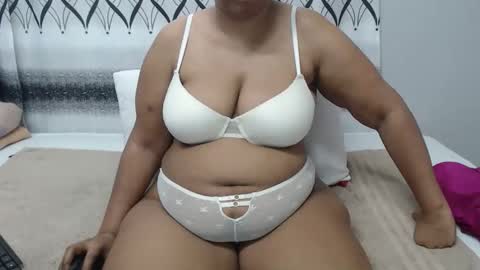 sammyxxx393 online show from 02/03/26, 04:21