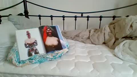 crazy runt online show from 09/14/25, 07:24