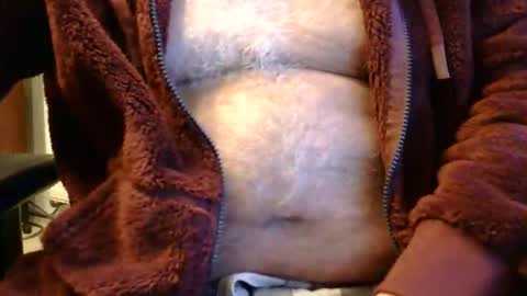 Snapshot of samsenior70 chatting on 10/26/25, 10:36 Sam online show from 10/26/25, 10:36