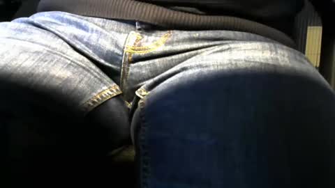 samsoncando1 online show from 02/10/25, 09:14