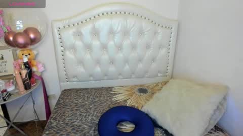 Snapshot of samstar_19 chatting on 03/04/26, 07:14 Sam online show from 03/04/26, 07:14