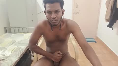 Snapshot of samsunrise1901 chatting on 12/16/25, 05:29 samsunrise1901 online show from 12/16/25, 05:29