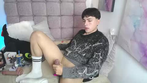 Snapshot of samu_foxxx chatting on 05/26/26, 08:38 SAMU online show from 05/26/26, 08:38