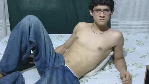 samuel_hills_ii online show from 02/25/26, 08:18