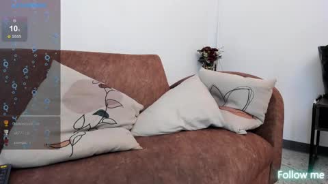 Snapshot of samuel_up chatting on 02/13/25, 10:55 Samuel online show from 02/13/25, 10:55