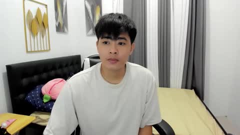 Sam online show from 05/17/26, 03:52