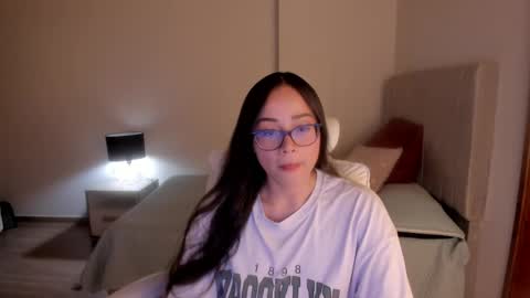 Snapshot of samy_one chatting on 06/05/26, 10:48 Samy online show from 06/05/26, 10:48