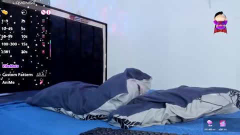 SamyHolbrook online show from 01/25/25, 03:20