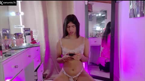 Snapshot of samymelo chatting on 09/19/25, 12:28 samymelo online show from 09/19/25, 12:28