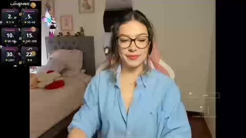 Snapshot of samysweet_8 chatting on 09/12/25, 04:07 Samanta online show from 09/12/25, 04:07