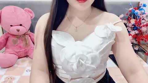 sanami_sian_ online show from 12/15/25, 02:10