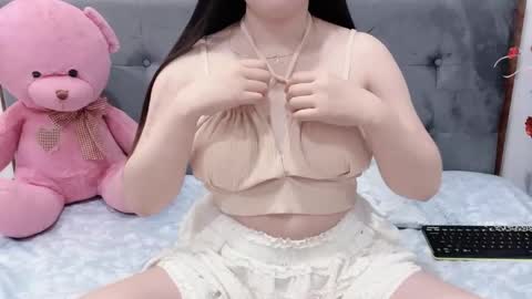 sanami_sian_ online show from 05/15/26, 01:34