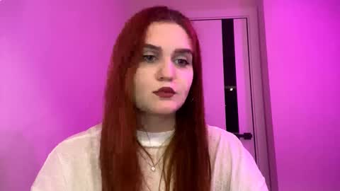 Snapshot of sandeerieder chatting on 12/04/25, 03:32 Ava online show from 12/04/25, 03:32