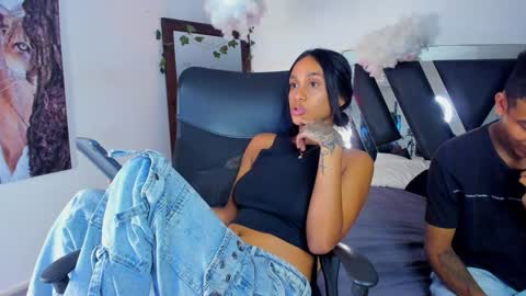 Snapshot of sander_mila chatting on 01/22/25, 06:52 MilaSander online show from 01/22/25, 06:52