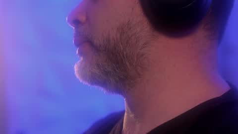 Snapshot of sanders_white chatting on 10/31/25, 03:07 Sanders online show from 10/31/25, 03:07