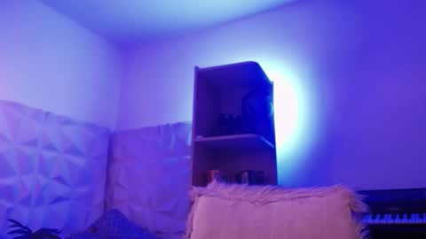 Snapshot of sanders_white chatting on 11/02/25, 11:18 Sanders online show from 11/02/25, 11:18