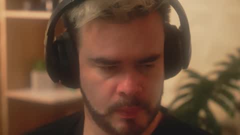 Sanders online show from 01/19/26, 02:48