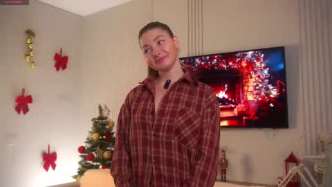 Emma  online show from 12/20/25, 01:45