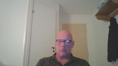 sandnesrune523 online show from 01/14/26, 09:20