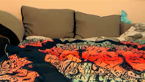 Sandra online show from 02/05/26, 05:17