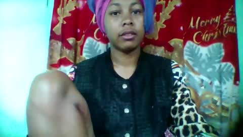 sandra1253099 online show from 10/04/25, 08:01