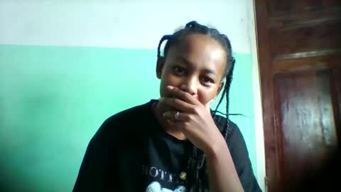 sandra1253099 online show from 02/02/26, 06:28