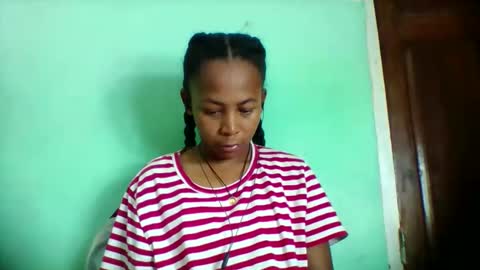 sandra1253099 online show from 05/16/26, 07:05