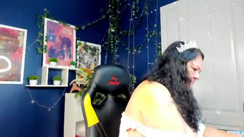Snapshot of sandra__jackson chatting on 06/23/26, 02:53 sandra__jackson online show from 06/23/26, 02:53