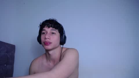 Snapshot of sandra_and_charly chatting on 01/24/25, 07:08 sandra and charly online show from 01/24/25, 07:08