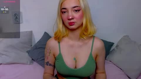 Sandra online show from 10/20/25, 06:58