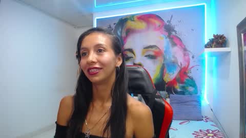 sandra  online show from 03/28/26, 11:04