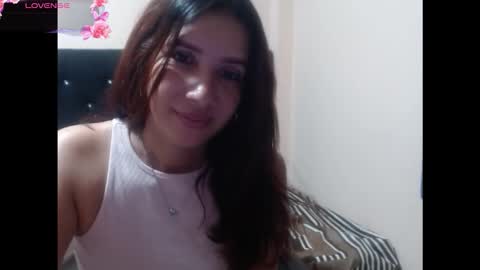 Snapshot of sandra_rosse chatting on 02/15/26, 04:53 sandra_rosse online show from 02/15/26, 04:53
