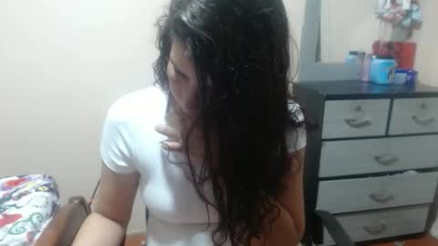 Snapshot of sandra_rosse chatting on 05/13/26, 02:53 sandra_rosse online show from 05/13/26, 02:53